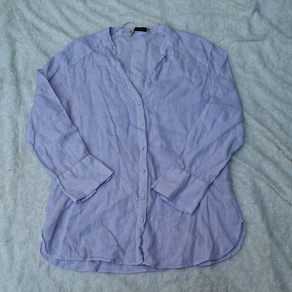Zara Women's Purple Casual Button Down Shirt Size M